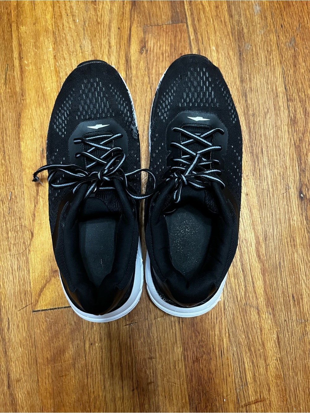 Avia Men's Black and White Knit Lace-Up Sneakers